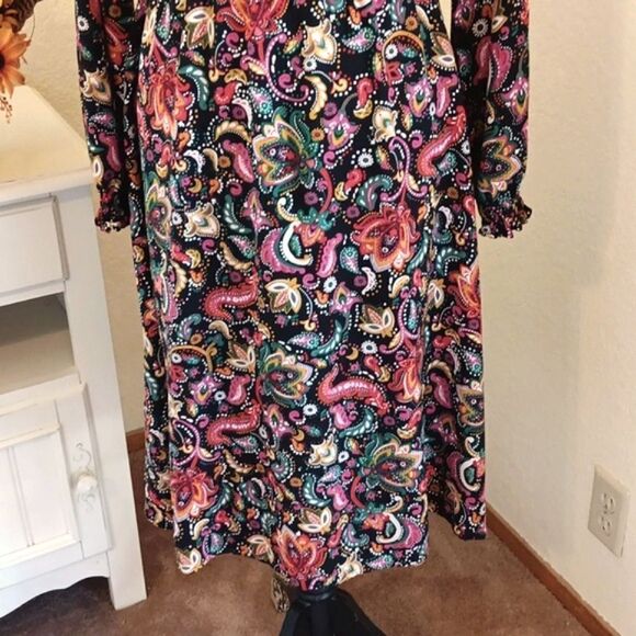 Croft & Barrow Paisley Fun Dress - Picture 3 of 11